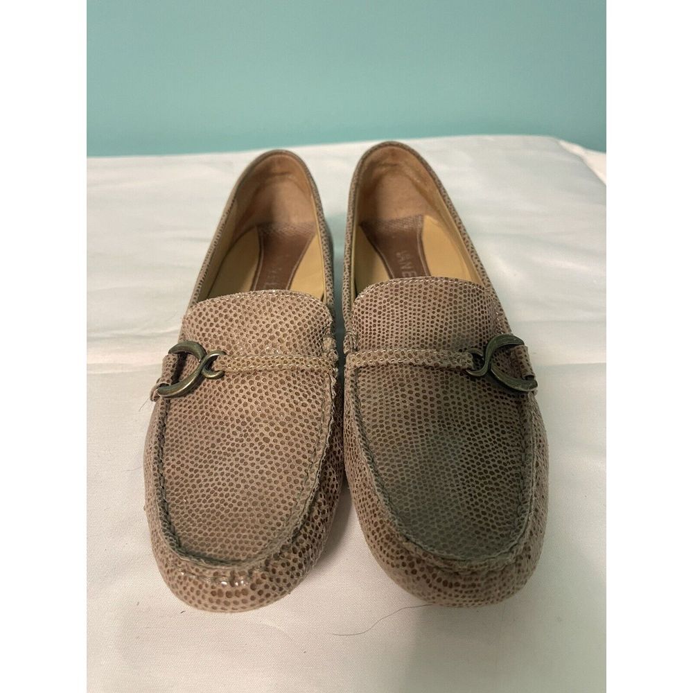 Elegant Snakeskin Pattern‎ Flats - Chic Comfort for Every Occasion